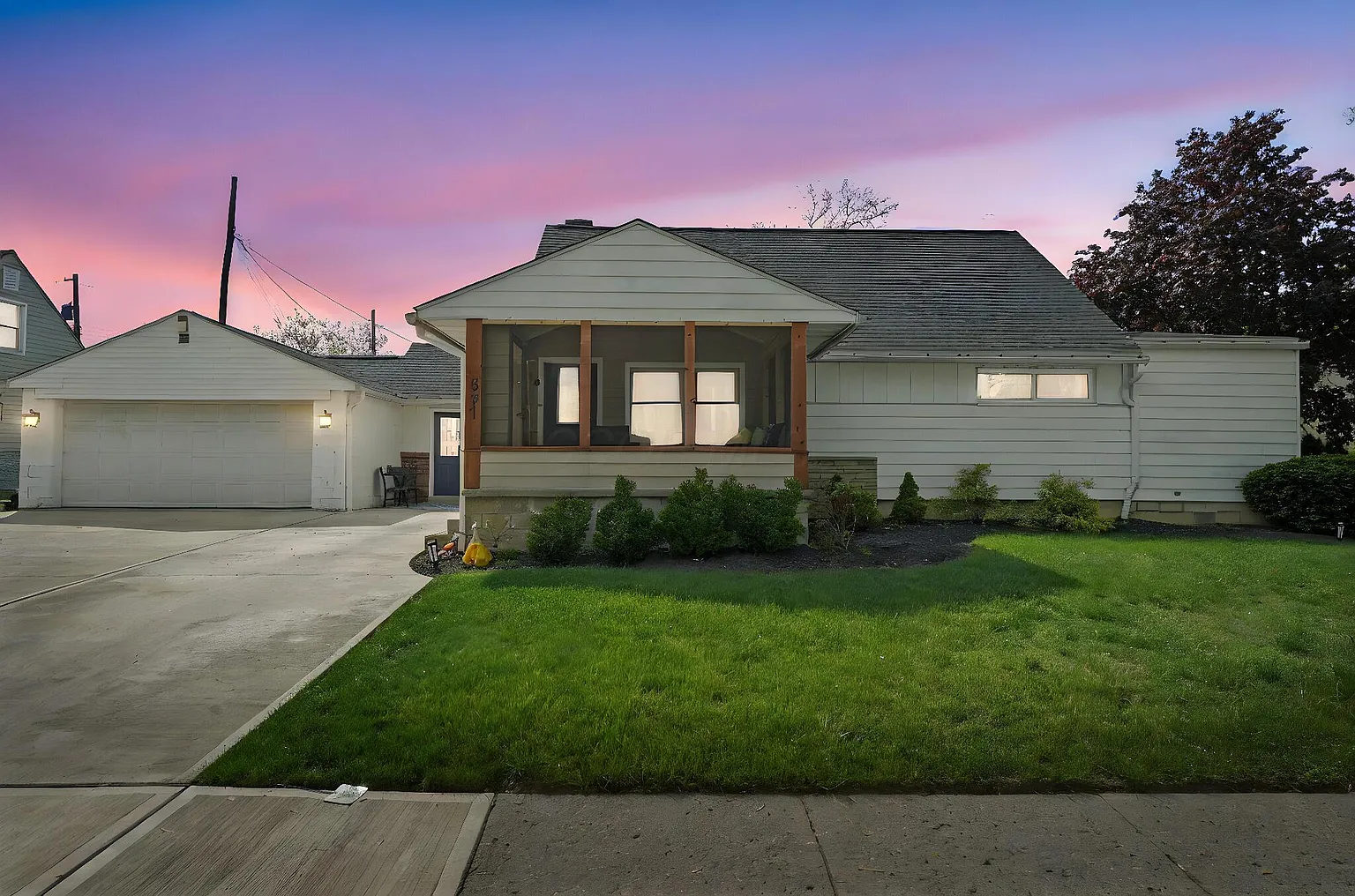 591 French Dr photo 1