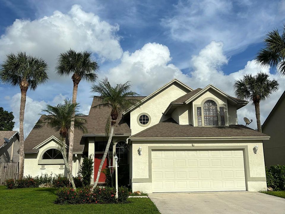 1st image of 12989 Meadowbreeze Dr