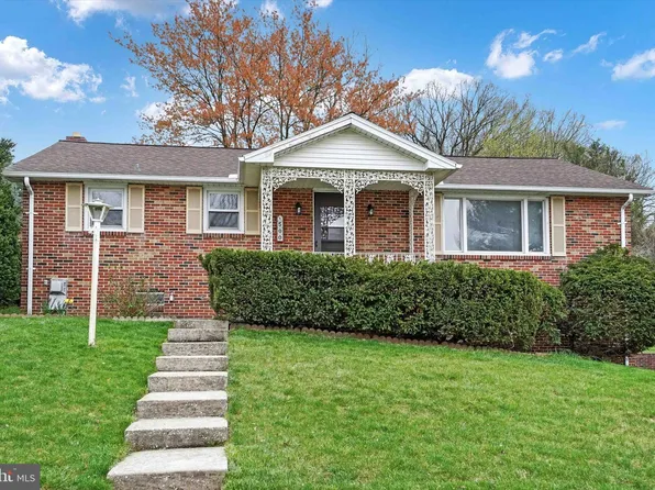 500 Maywood Rd, York, PA 17402