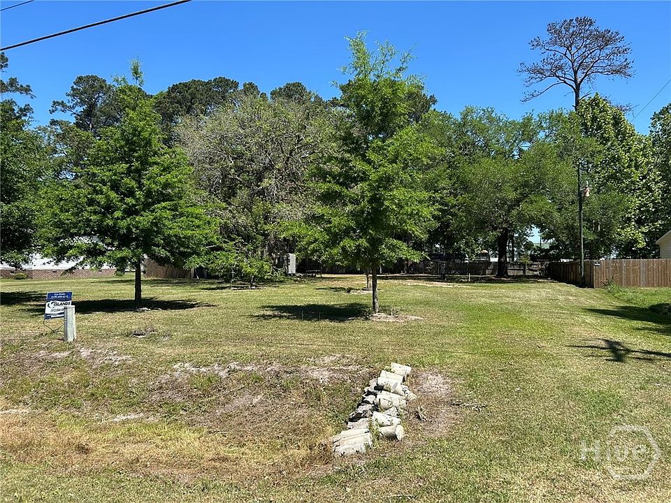 2nd image of 3 Carlyene Drive