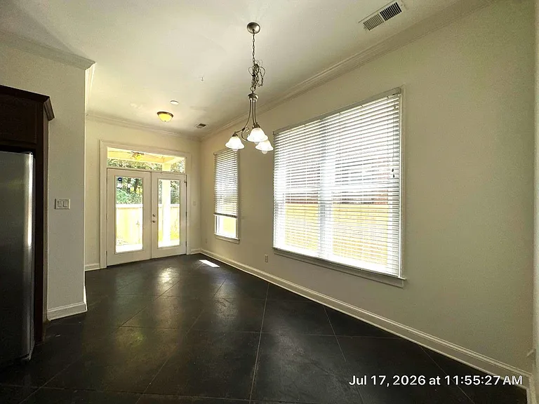 1948 Elzey Ave — Photo 8