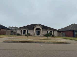 4213 Lake Apache Dr, Corpus Christi, TX 78413