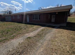 2842 Dale St #A, Morganton, NC 28655