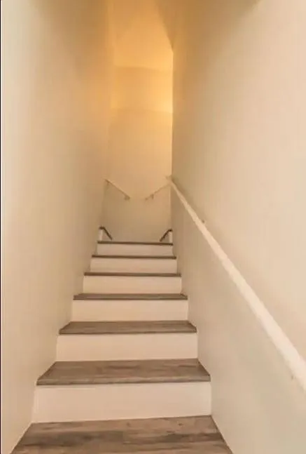 2 bed, 1080 sqft, $1,995 — Photo 3