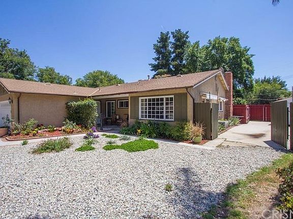 3rd image of 6966 Royer Ave