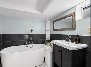 14100 Canterbury Ln, Rockville, MD 20853