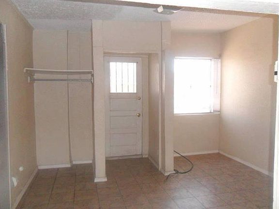 2nd image of 909 N San Marcial St