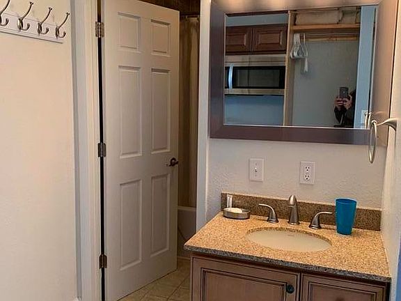 4th image of 266 Victorian Village Dr #38-822