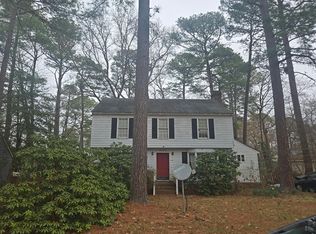 1719 Woodyshade Cir, North Chesterfield, VA 23235