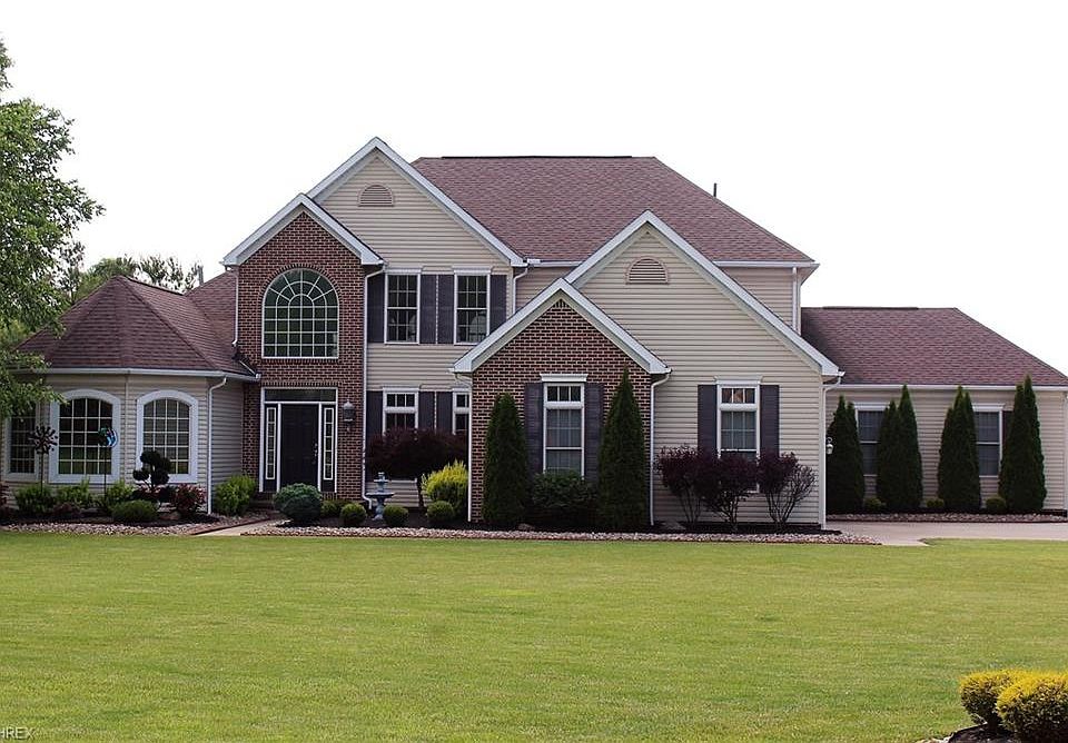 1st image of 44 Boston Reserve Ln