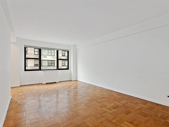 2nd image of 425 E 79th St APT 7A