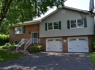 17378 Mahogany Dr, Abingdon, VA 24210