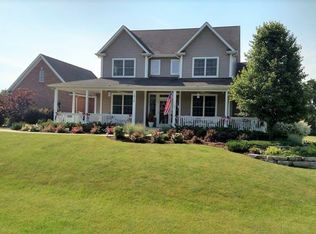 1915 W Cobblestone Ln, McHenry, IL 60050