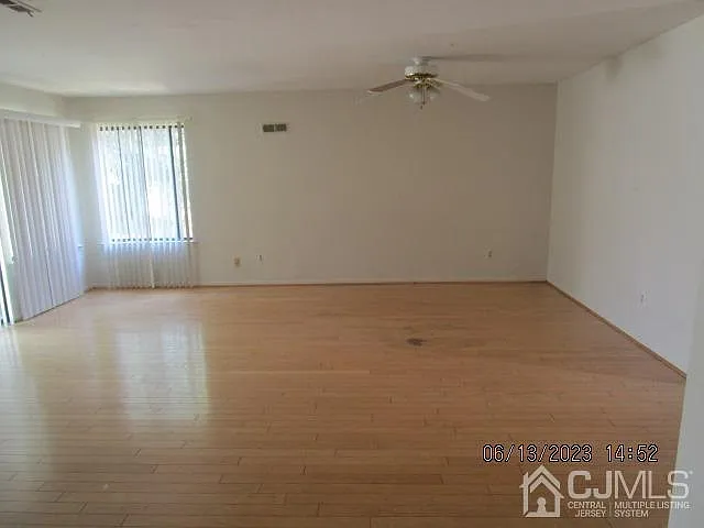 4 Gate House Ln — Photo 6
