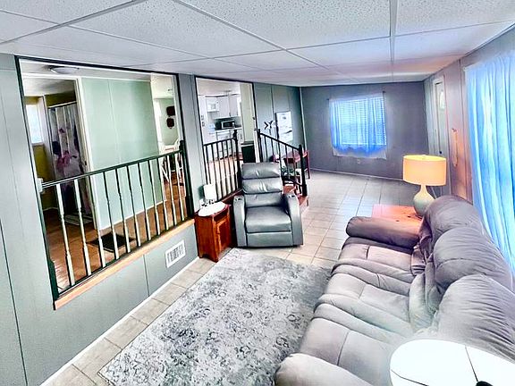 2nd image of 3223 N Lockwood Ridge Rd #146
