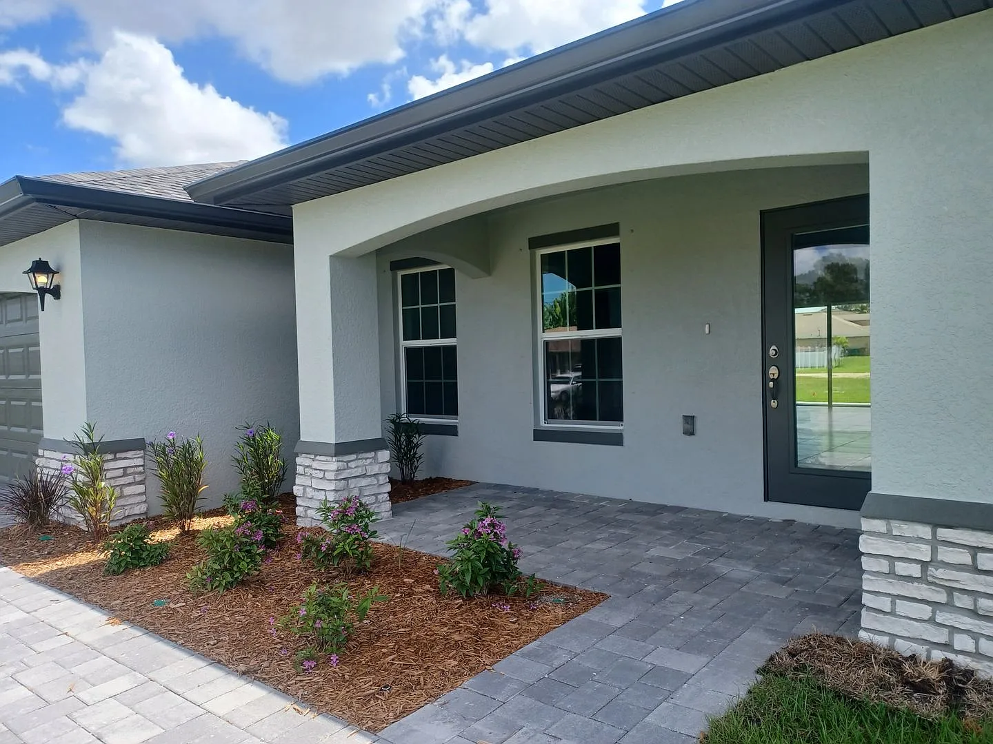 4/2 Newer construction home. — Photo 4
