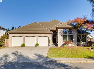 8519 NW 19th Ave, Vancouver, WA 98665