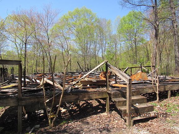 2nd image of 130 Beverly Dr