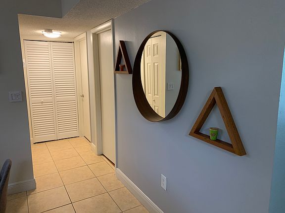 4th image of 13100 SW 92nd Ave APT A-307