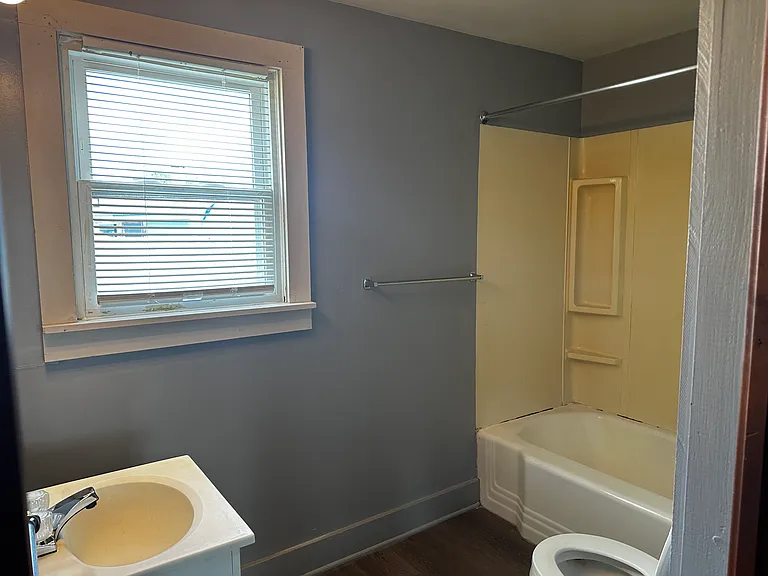 710 Front St — Photo 19