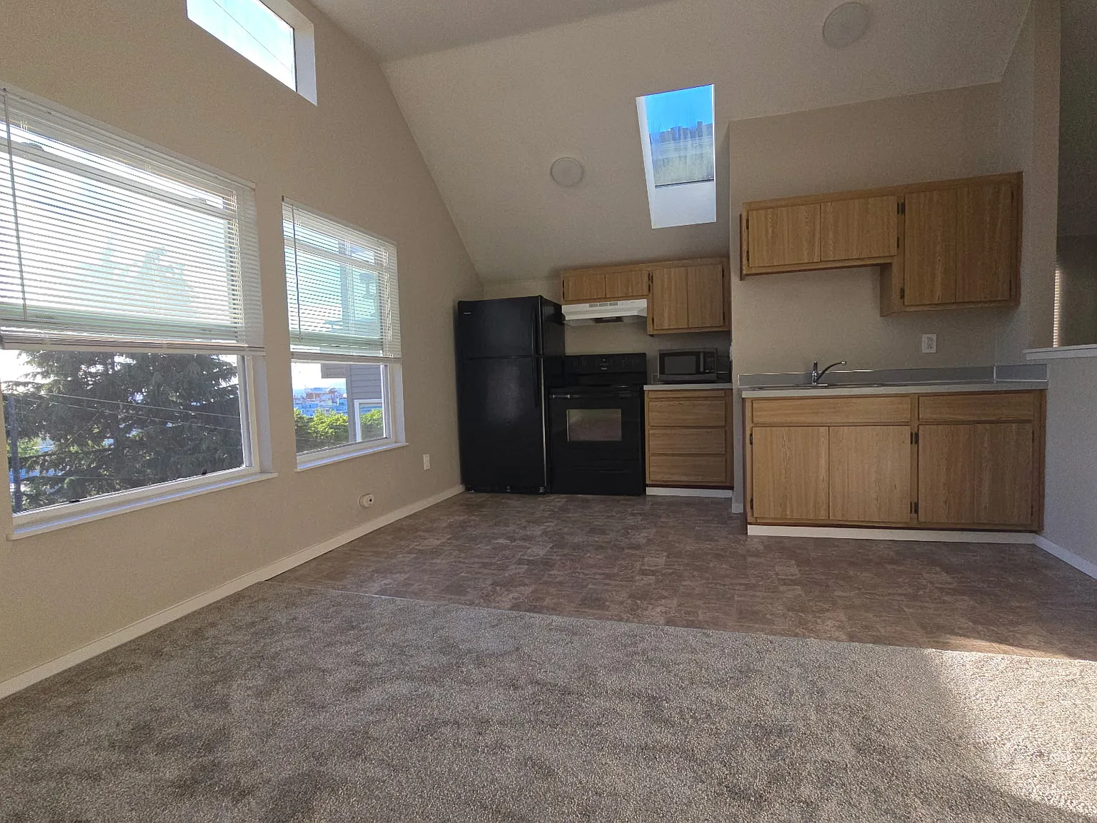 2927 Federal Ave., Everett, WA 98201 — Photo 4