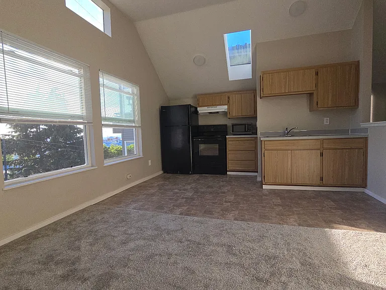 2927 Federal Ave #3 — Photo 4