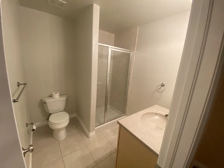2852 Wabash St — Photo 7
