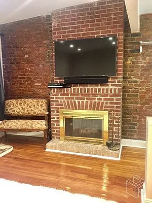 Rented by Halstead Real Estate | media 20