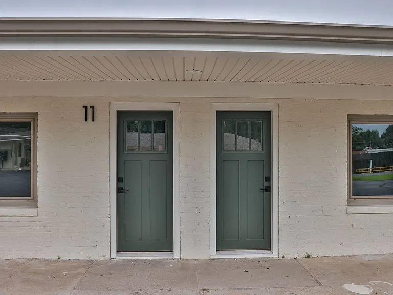 551 Elm St #11 — Photo 2