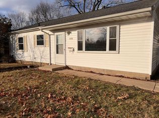 2018 E 7th St, Sterling, IL 61081