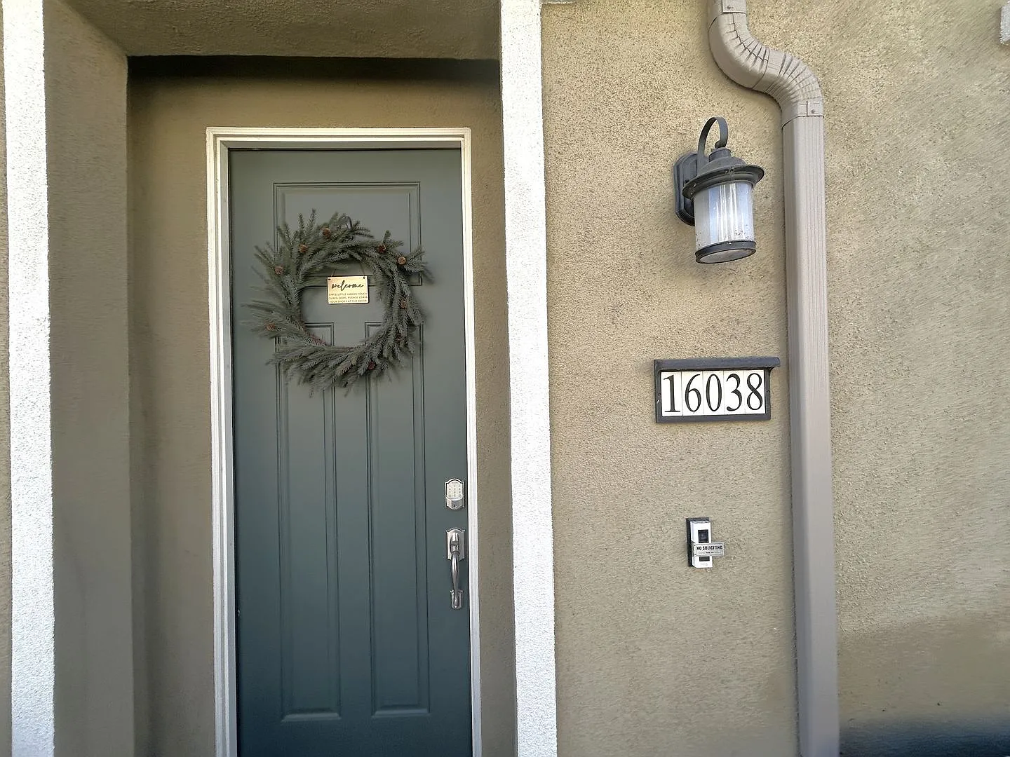 16038 Voyager Ave Chino 91708 (3 Bed / 2.5 Bath) — Photo 4