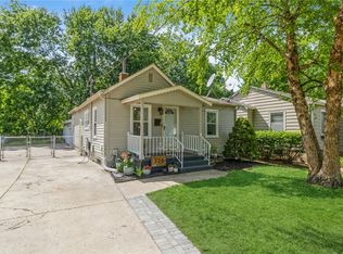 326 SW Des Moines St, Ankeny, IA 50023