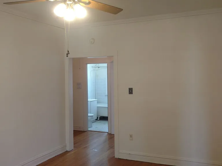 3508 N Wolcott Ave — Photo 14