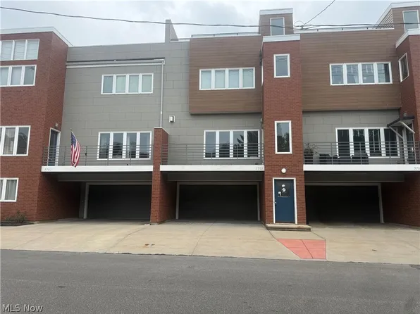 5703 Bridge Ave, Cleveland, OH 44102