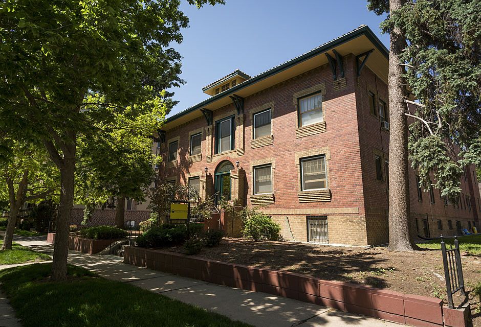 2nd image of 1035 N Pearl St APT 02