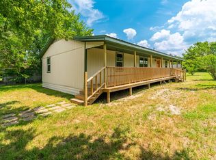 901 SW 10th St, Cooper, TX 75432