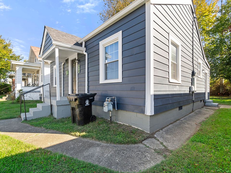 1st image of 219 N 32nd St