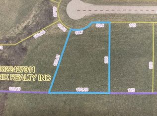 2606 Anna Elizabeth Ln, Muscatine, IA 52761