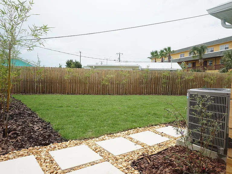 1 Seaside Dr — Photo 41