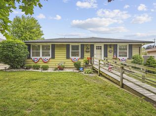 8715 34th Ave, Kenosha, WI 53142