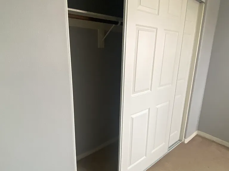 30184 Sutton Ct — Photo 21