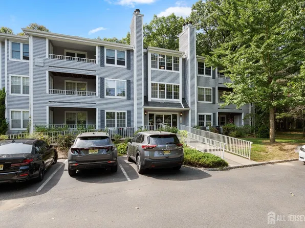 1912-1912 Tanglewood Ct, Helmetta, NJ 08828