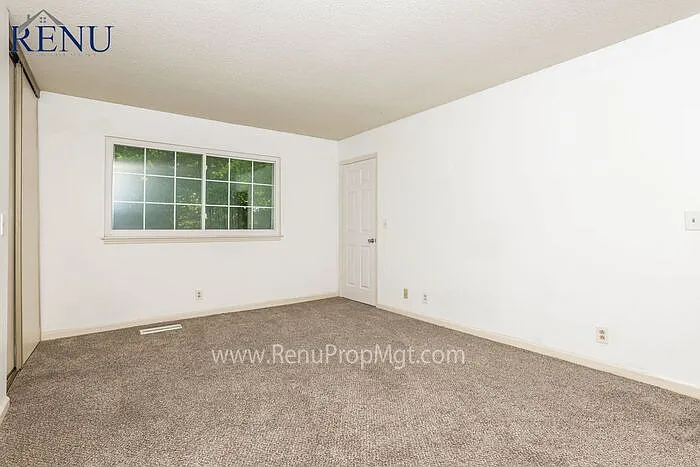 745 Long Hunter Ln — Photo 8