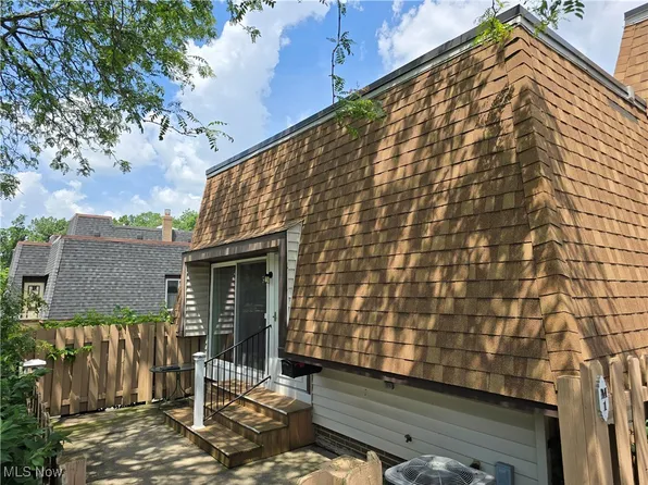 6466 Concord Dr Suite M1, Parma, OH 44134