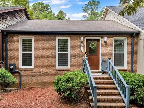 3026 Old Stone Dr, Birmingham, AL 35242