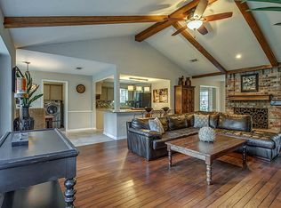 6211 Glenhill Dr, Spring, TX 77389