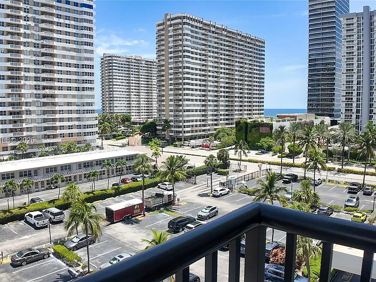 2049 S Ocean Dr #702 — Photo 17