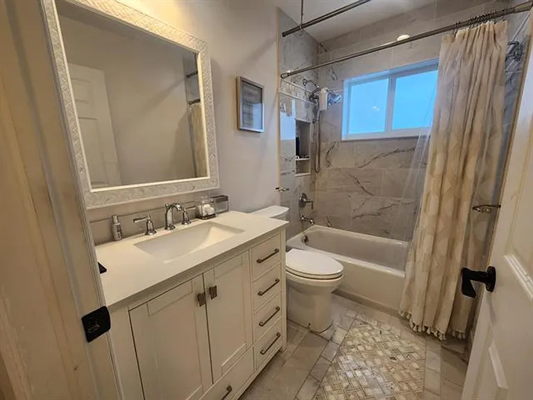 250 E Riverbend Dr — Photo 15