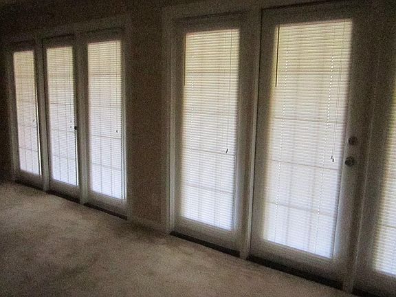 4th image of 3864 N La Mirada Dr #1