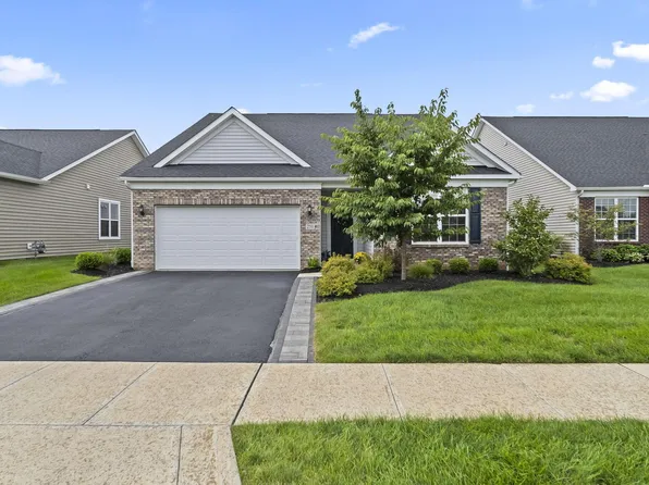 251 Solstice Rd, Delaware, OH 43015